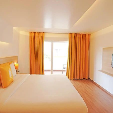 Bloomsuites L Calangute Bagian luar foto